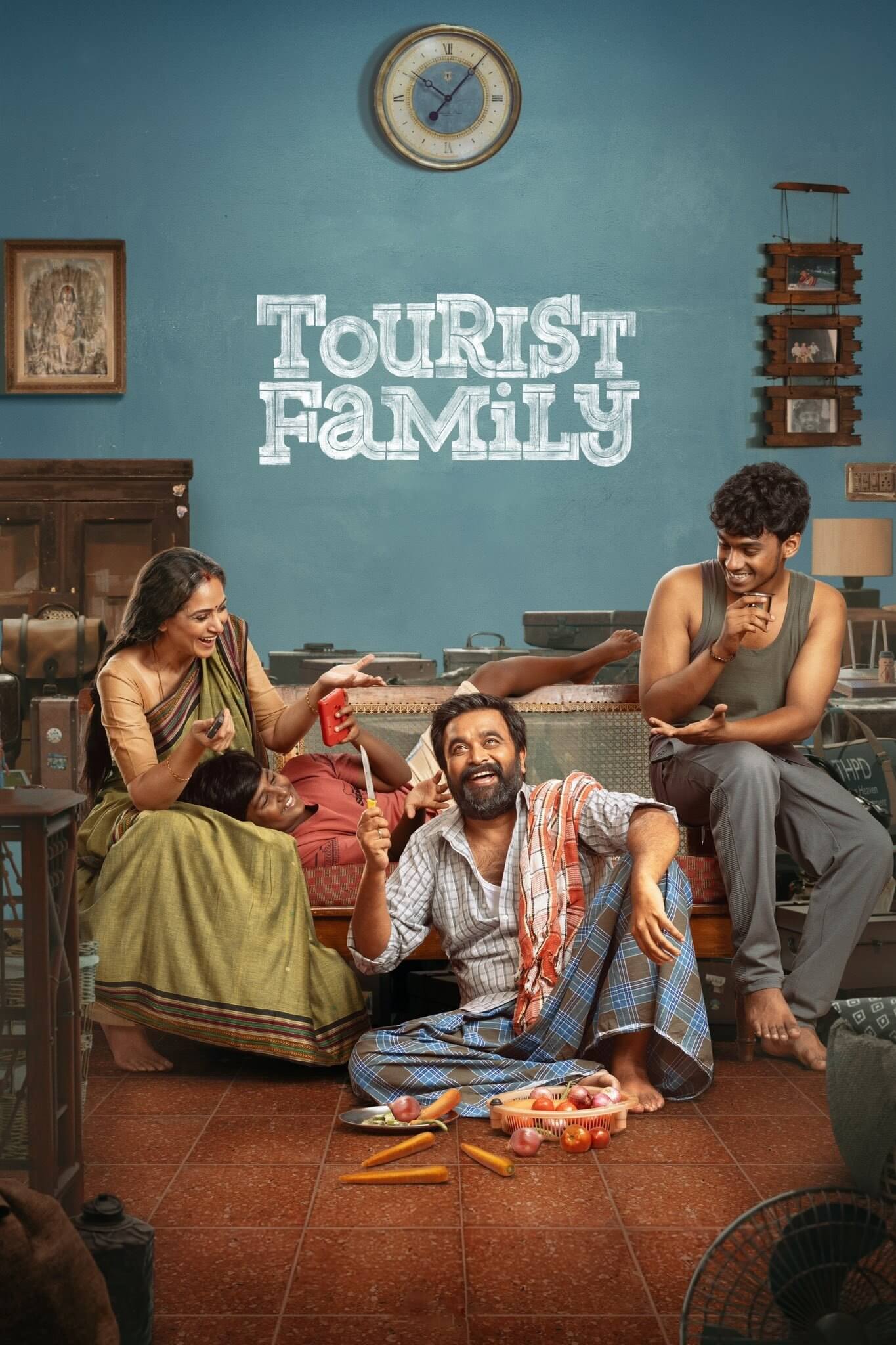 خانواده گردشگر (Tourist Family)